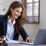 divorce lawyer