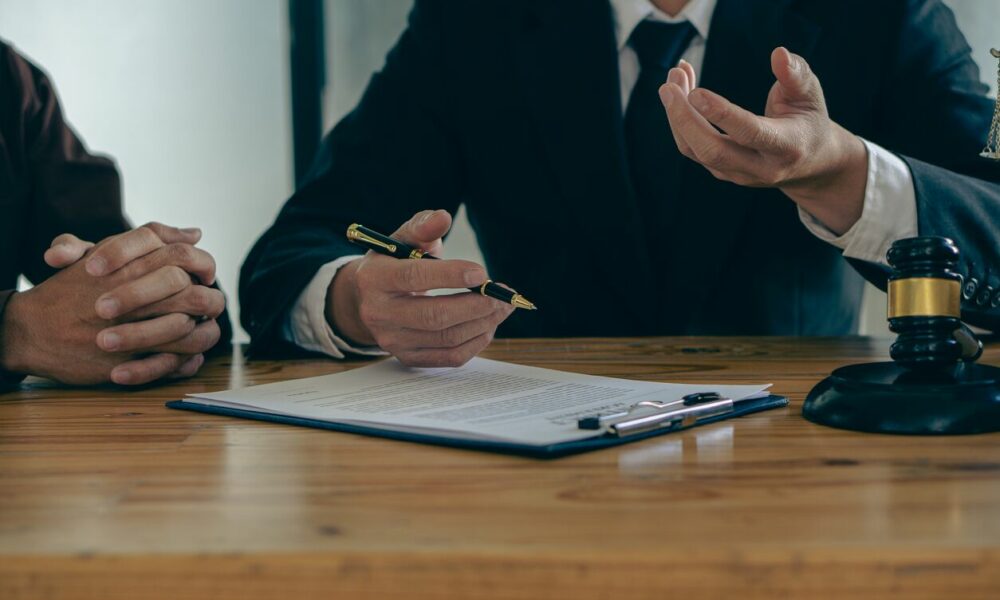 8-Tips-for-Hiring-a-DUI-Lawyer-in-Louisville-KY-1000x600